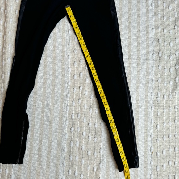 Athleta Siena black leggings, faux leather trim, zipper detail size 6 - Picture 10 of 10